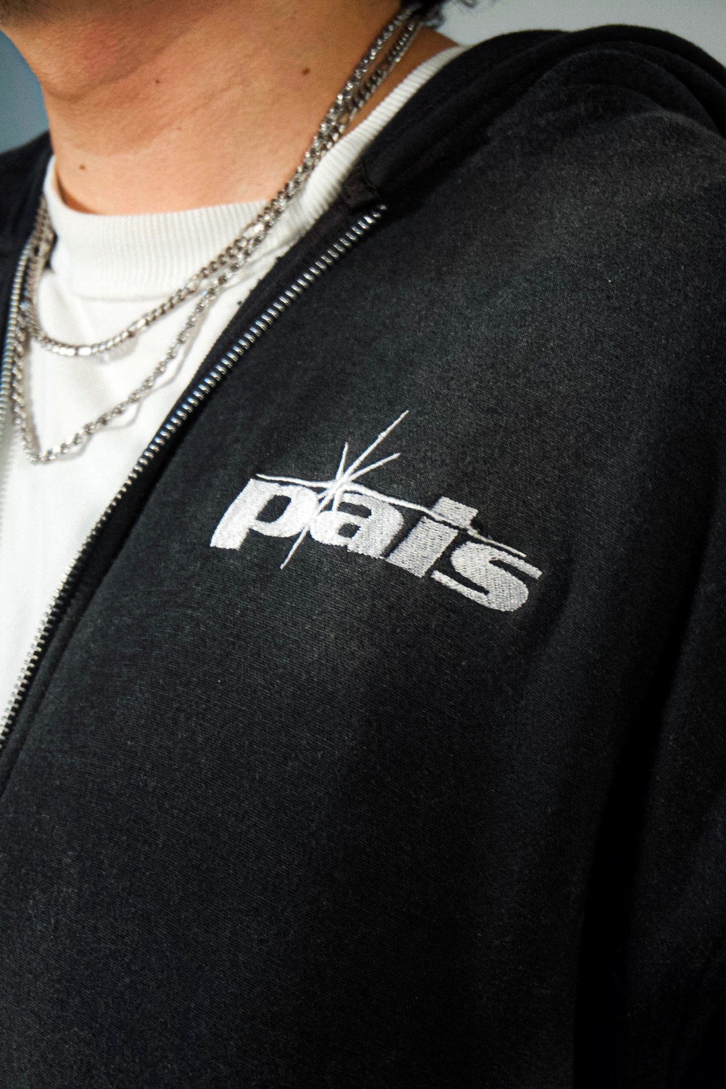 "LOGO" CROPPED ZIP HOODIE